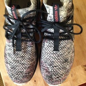Adidas size 9 Tubular